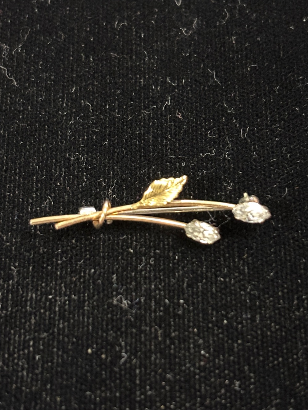 Krementz Dainty Tulip Brooch